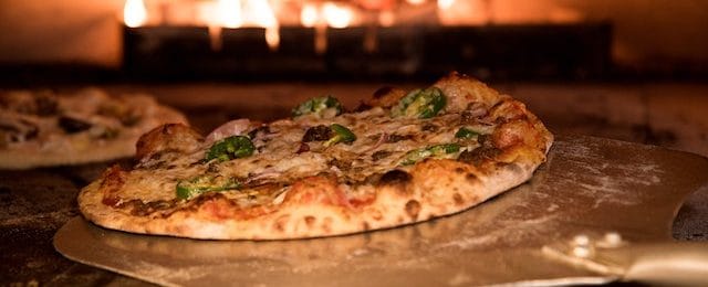 Über uns pizza